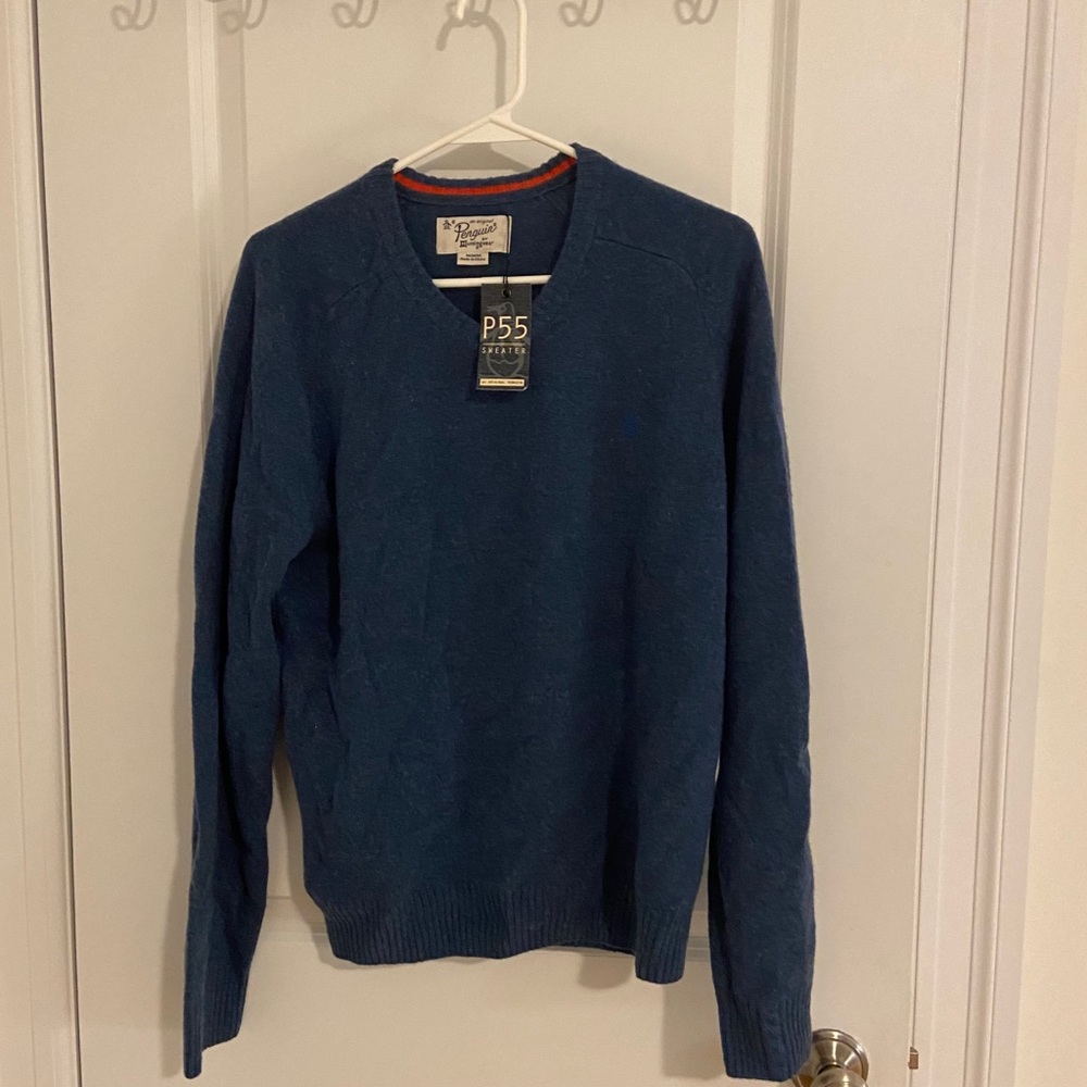 Men’s Original Penguin V Neck sweater NEW w/ TAGS